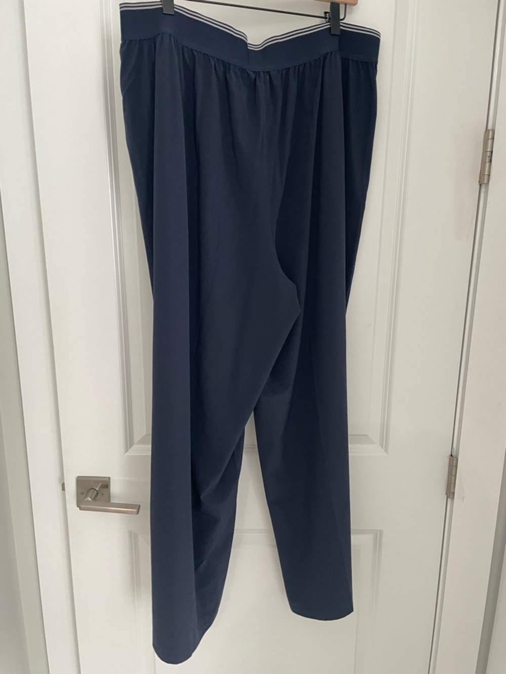 Athleta Stratosphere High Rise Wide Leg Pants Size 1X Athleisure Travel.  22 - Picture 8 of 9